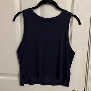 Lululemon train to be tank